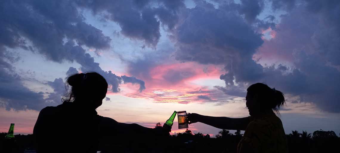 sunset drinks at Bua Daeng Cafe